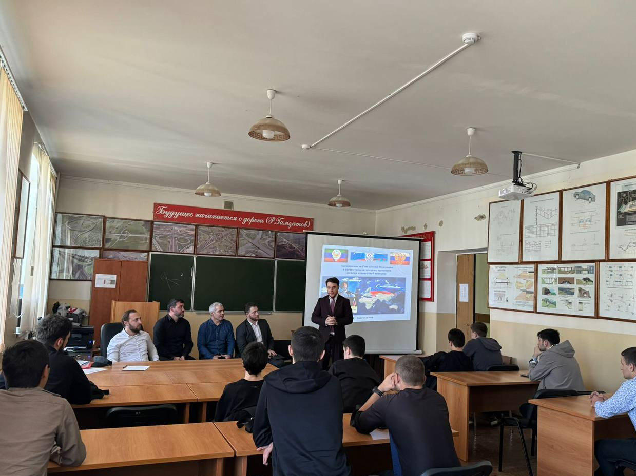 Открытый диалог со студентами Московского автомобильно-дорожного государственного технического университета